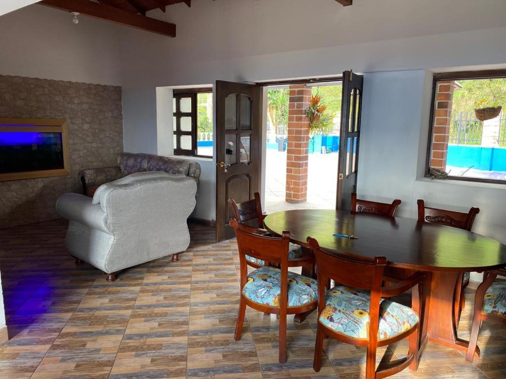 Finca Los Alpes San Jerónimo 外观 照片