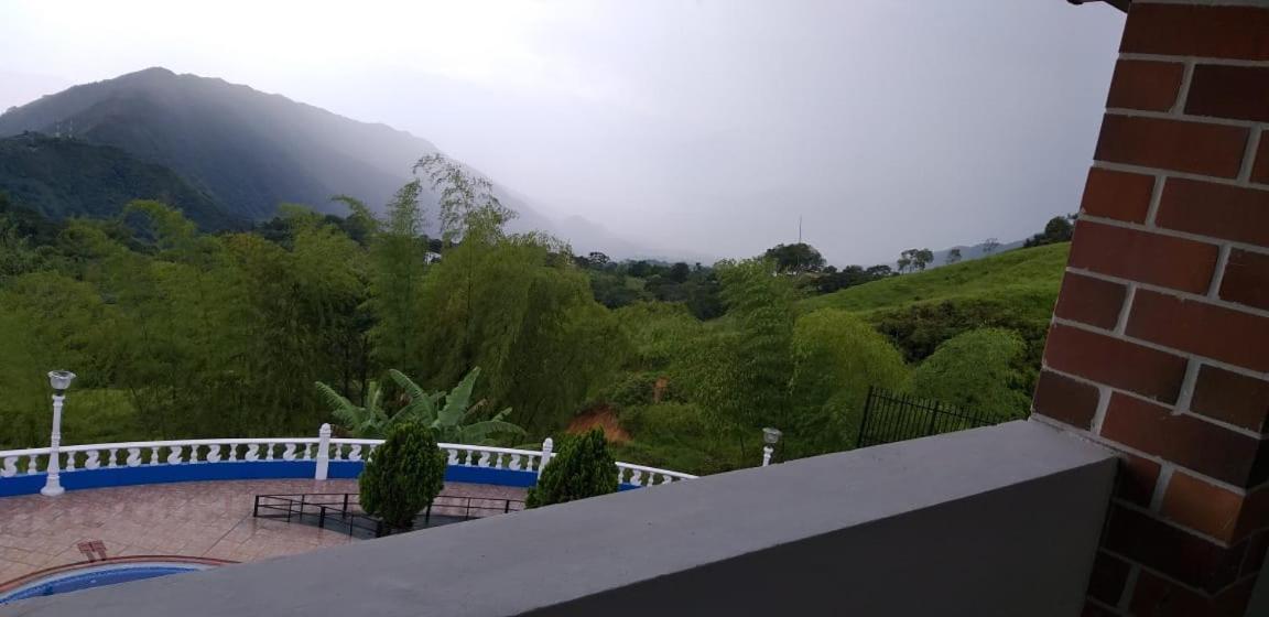 Finca Los Alpes San Jerónimo 外观 照片