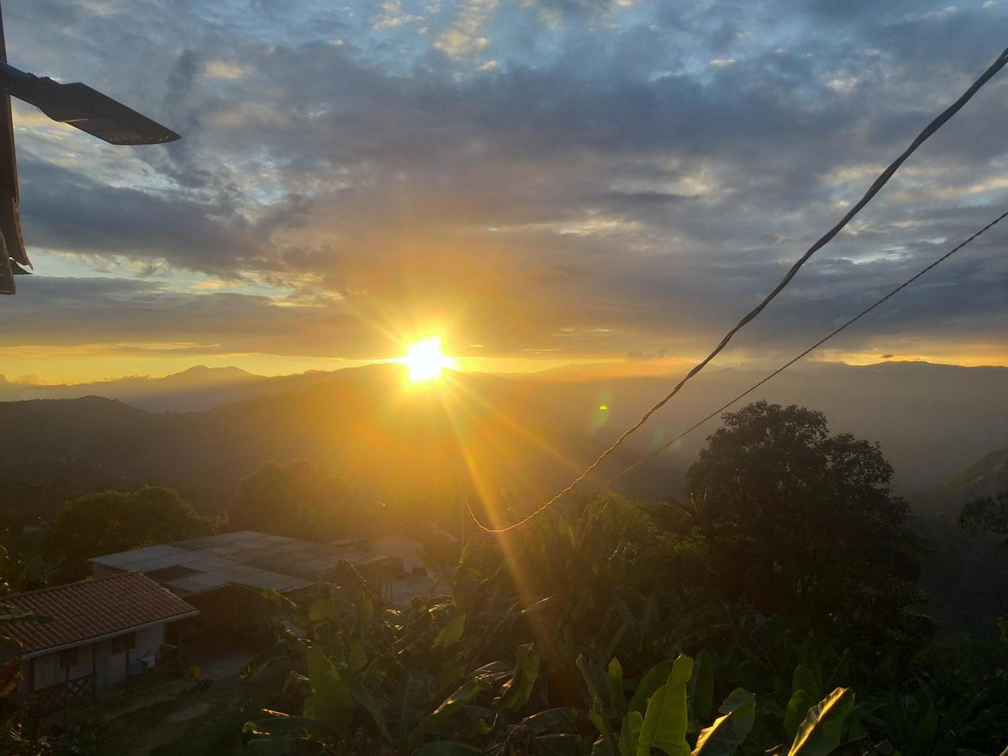 Finca Los Alpes San Jerónimo 外观 照片
